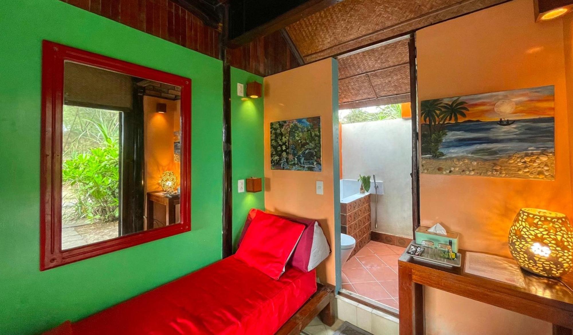 Villa Louise Hue Beach Boutique Hotel חדר תמונה