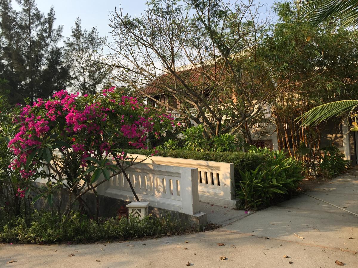 Villa Louise Hue Beach Boutique Hotel מראה חיצוני תמונה